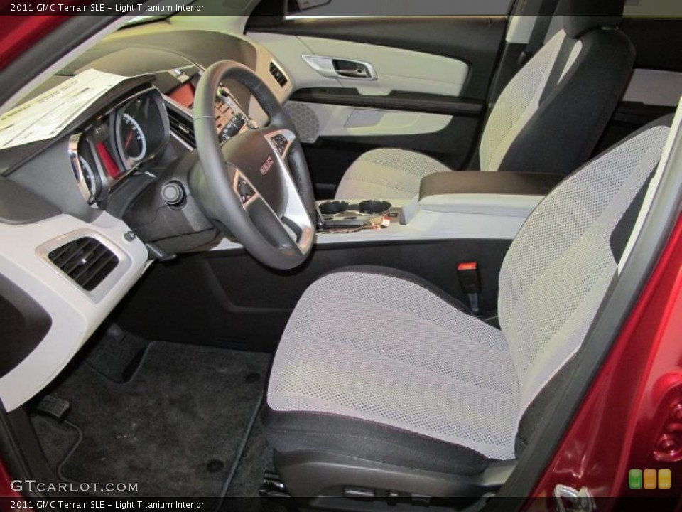 Light Titanium Interior Photo for the 2011 GMC Terrain SLE #40970552