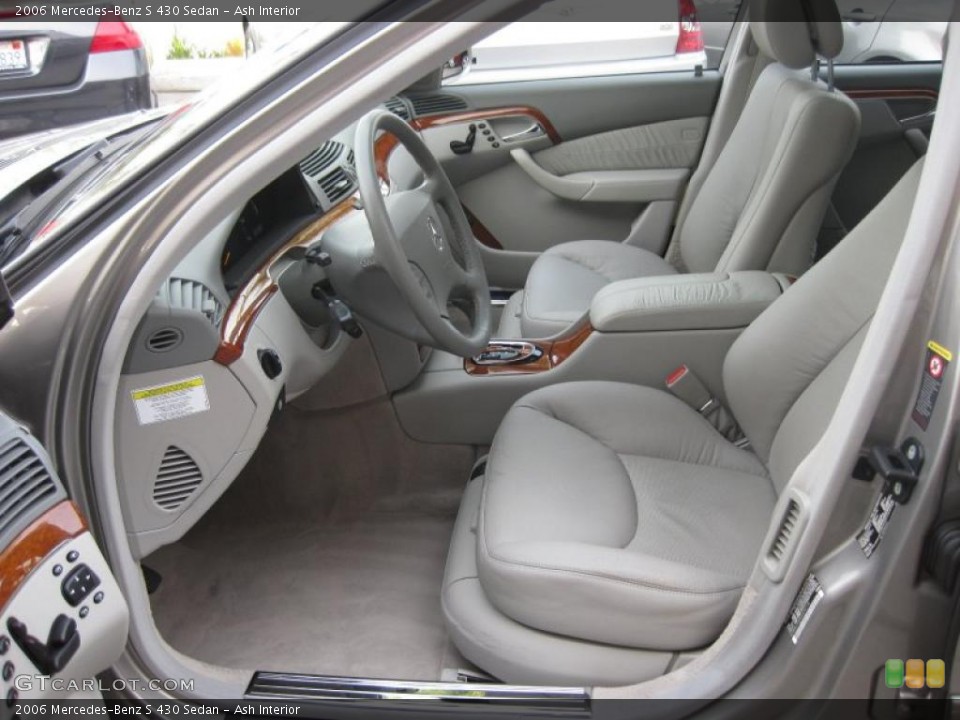 Ash Interior Photo for the 2006 Mercedes-Benz S 430 Sedan #40974368