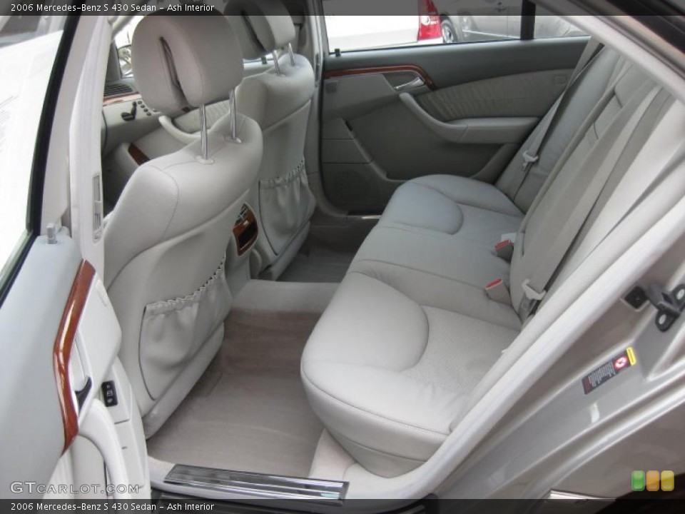Ash Interior Photo for the 2006 Mercedes-Benz S 430 Sedan #40974384