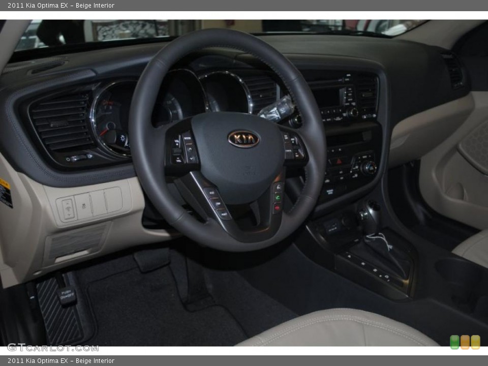Beige Interior Photo for the 2011 Kia Optima EX #40975604