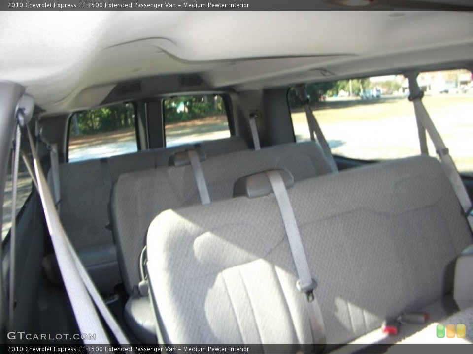 Medium Pewter Interior Photo for the 2010 Chevrolet Express LT 3500 Extended Passenger Van #40979496