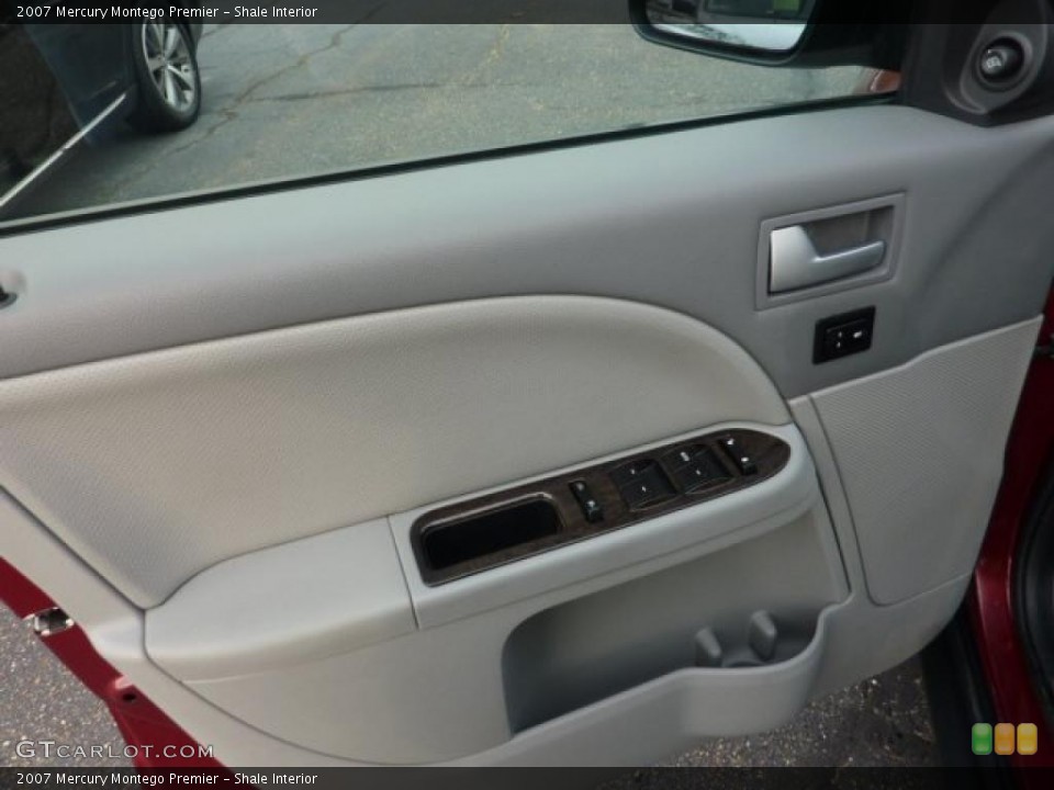 Shale Interior Door Panel for the 2007 Mercury Montego Premier #40985801
