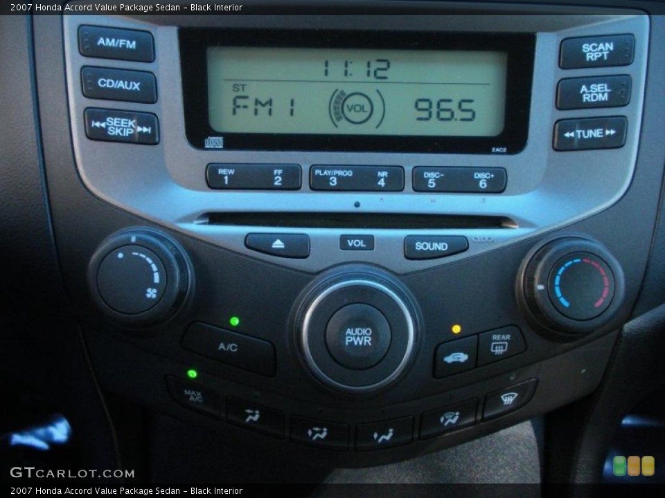 Black Interior Controls for the 2007 Honda Accord Value Package Sedan #40991629