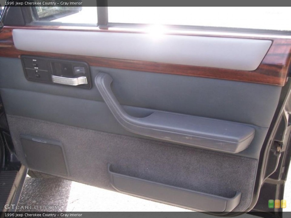 Gray Interior Door Panel for the 1996 Jeep Cherokee Country #40995370