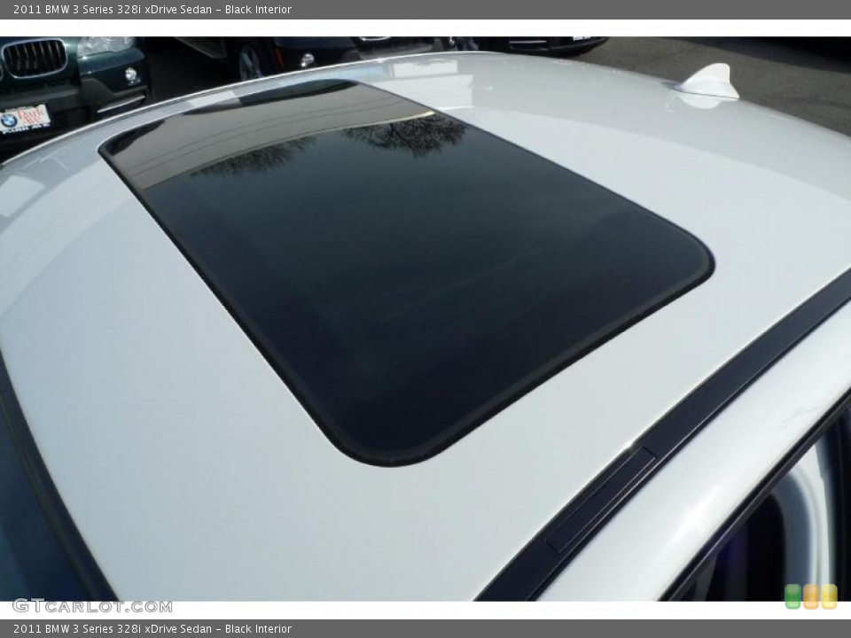 Black Interior Sunroof for the 2011 BMW 3 Series 328i xDrive Sedan #40999138