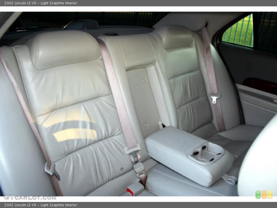 Light Graphite Interior Photo for the 2002 Lincoln LS V6 #41001266