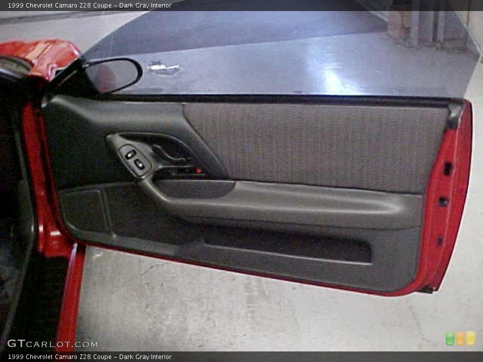 Dark Gray Interior Door Panel for the 1999 Chevrolet Camaro Z28 Coupe #41006710