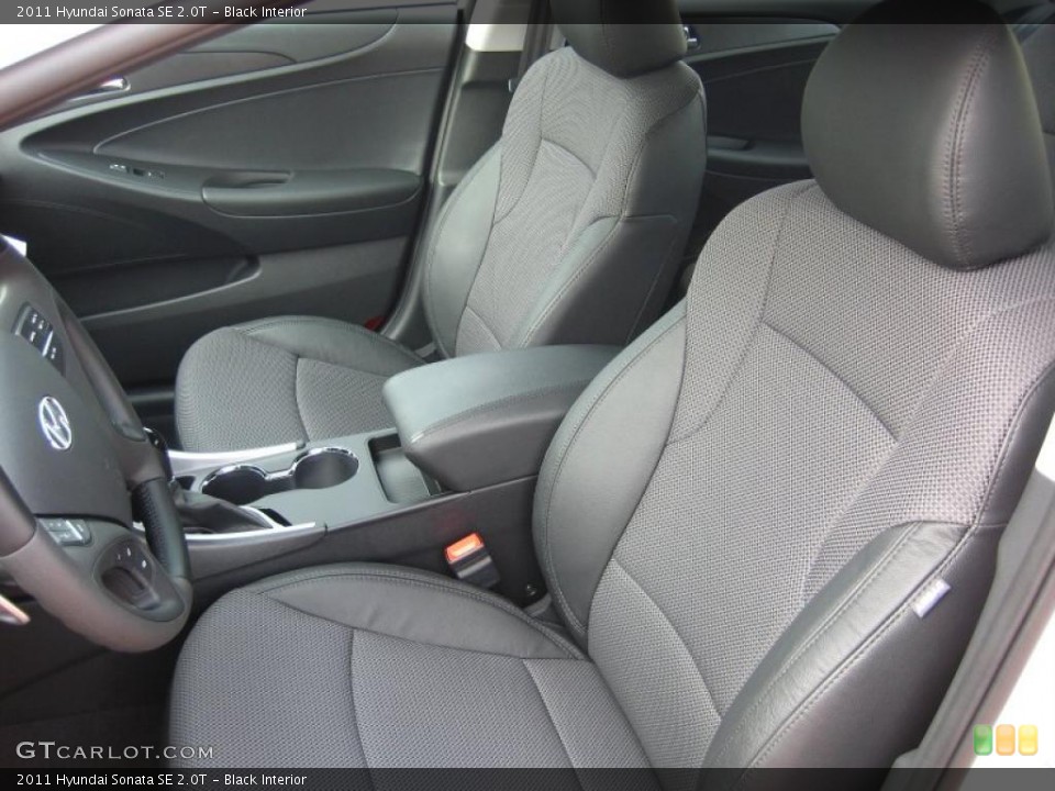 Black Interior Photo for the 2011 Hyundai Sonata SE 2.0T #41007730