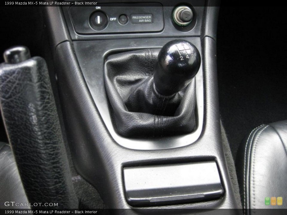 Black Interior Transmission for the 1999 Mazda MX-5 Miata LP Roadster #41012106