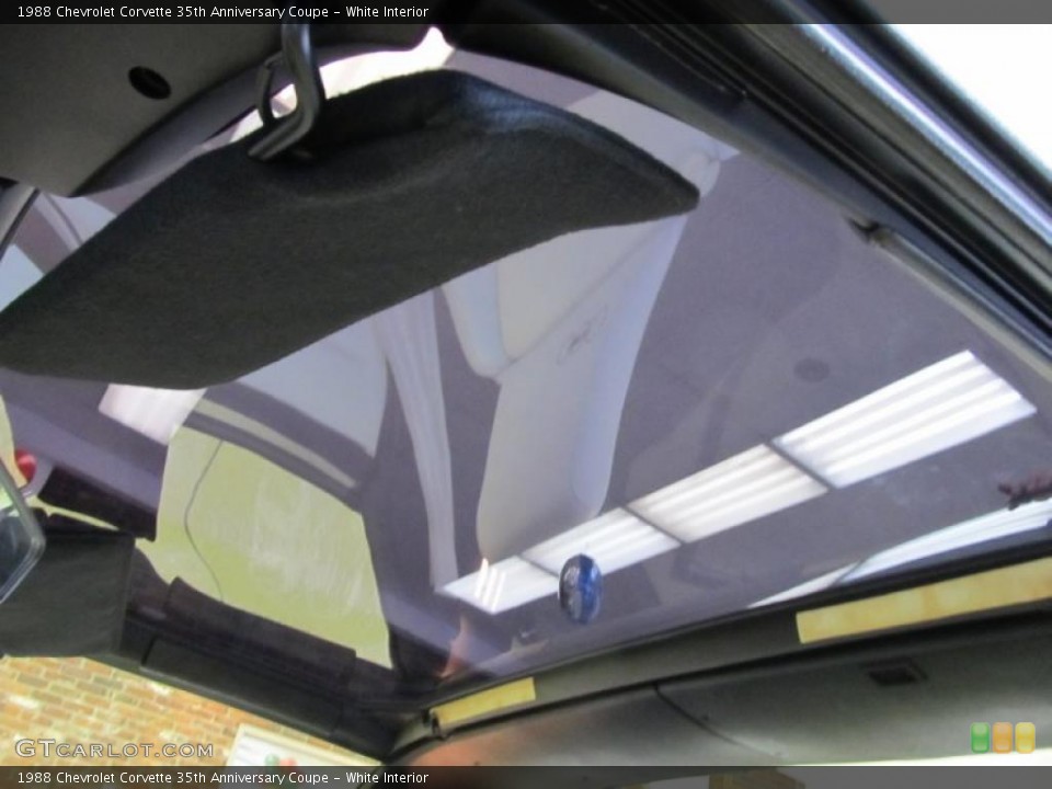 White Interior Sunroof for the 1988 Chevrolet Corvette 35th Anniversary Coupe #41019627