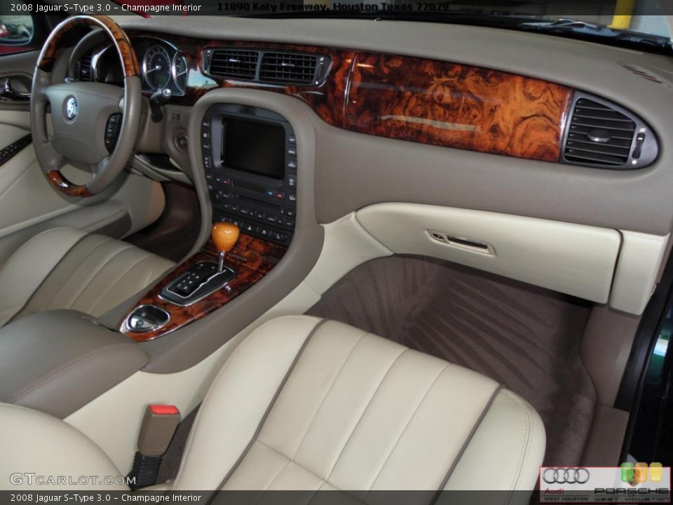 Champagne Interior Dashboard for the 2008 Jaguar S-Type 3.0 #41024812