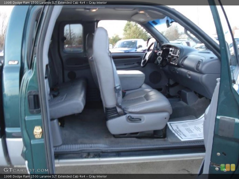 Gray Interior Photo for the 1998 Dodge Ram 1500 Laramie SLT Extended Cab 4x4 #41033636