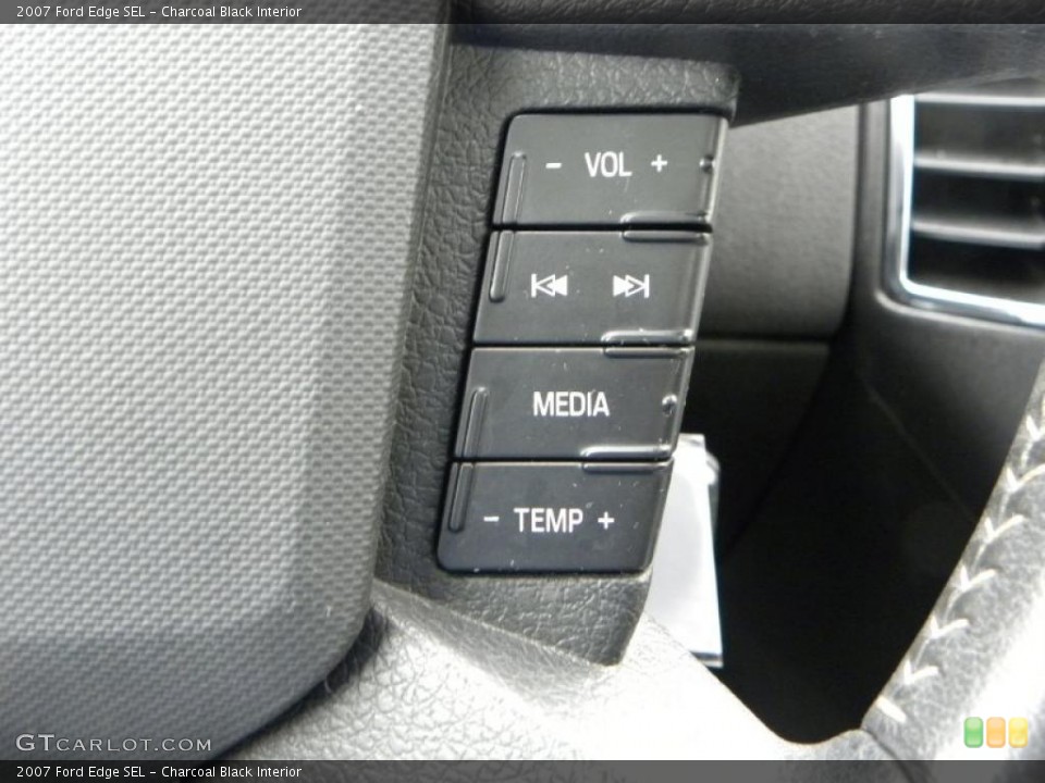 Charcoal Black Interior Controls for the 2007 Ford Edge SEL #41035508