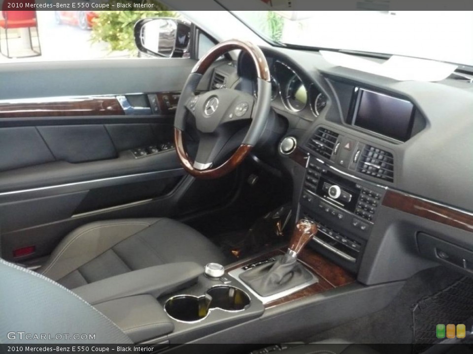 Black Interior Photo for the 2010 Mercedes-Benz E 550 Coupe #41035728