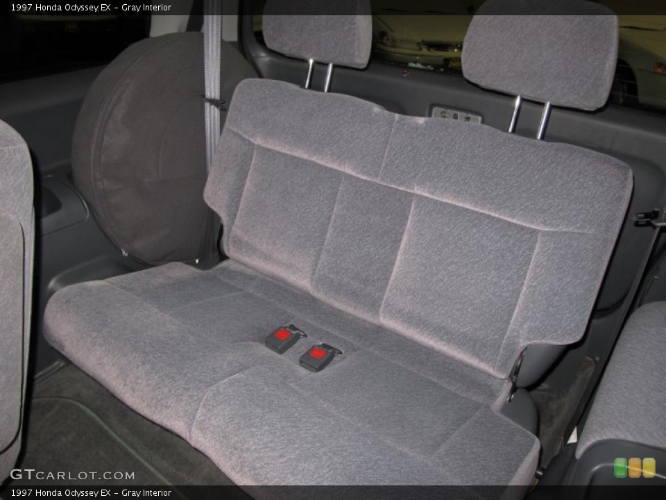 Gray Interior Photo for the 1997 Honda Odyssey EX #41035856