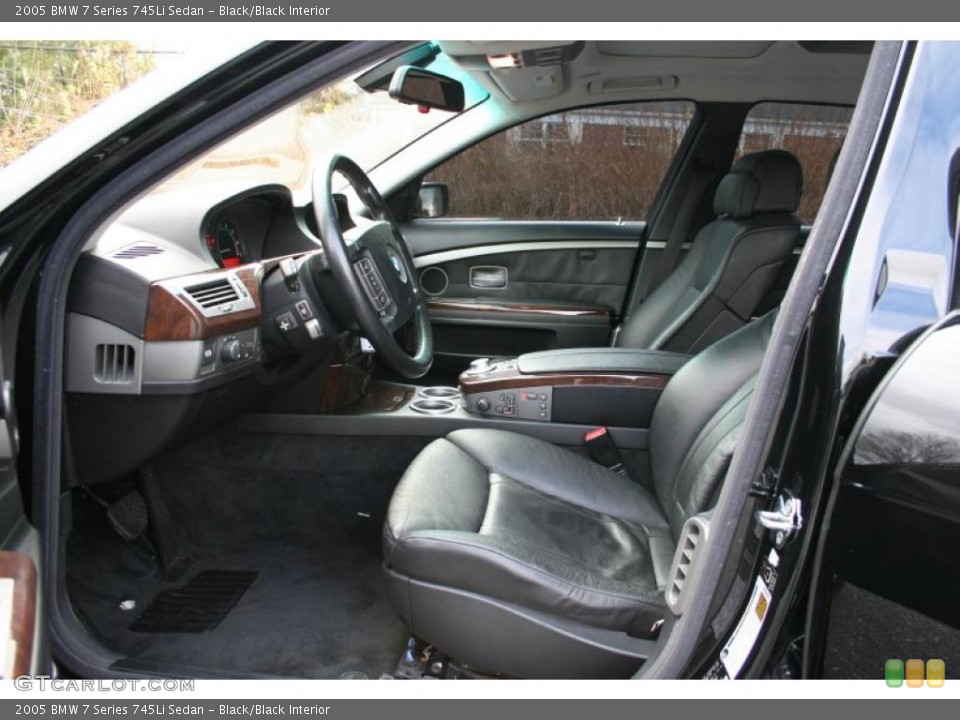 Black/Black Interior Photo for the 2005 BMW 7 Series 745Li Sedan #41036536