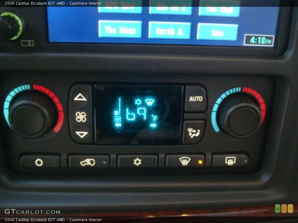 Cashmere Interior Controls for the 2006 Cadillac Escalade EXT AWD #41039023