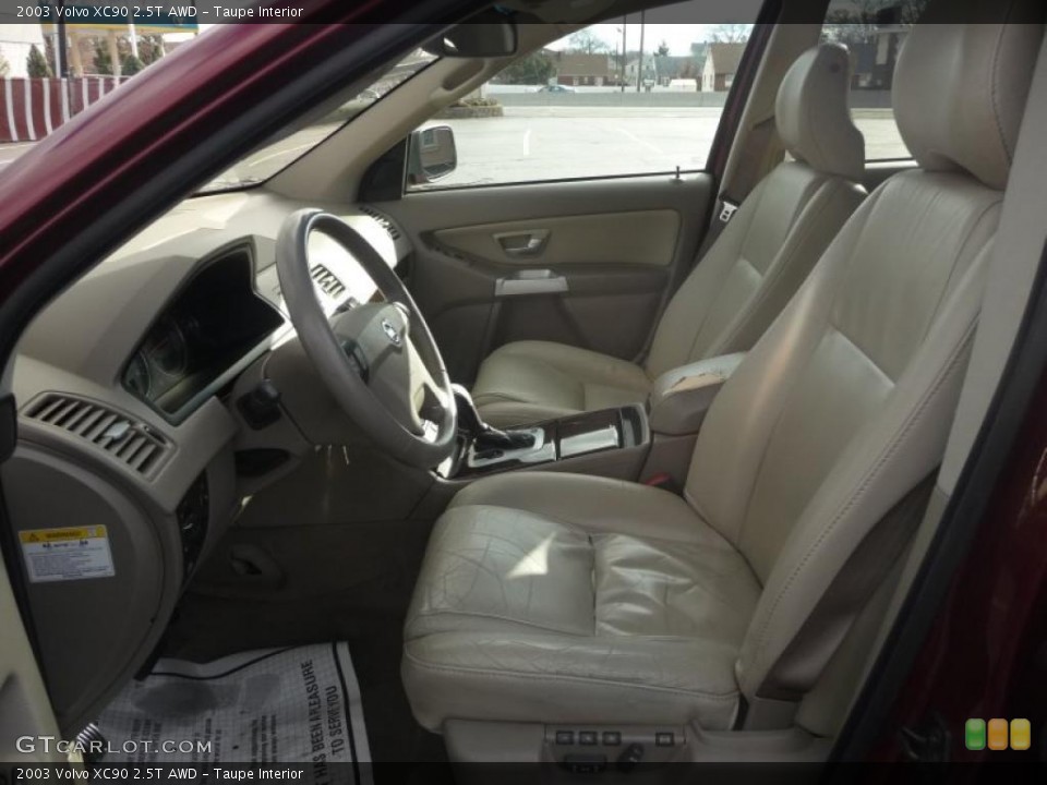Taupe Interior Photo for the 2003 Volvo XC90 2.5T AWD #41040066