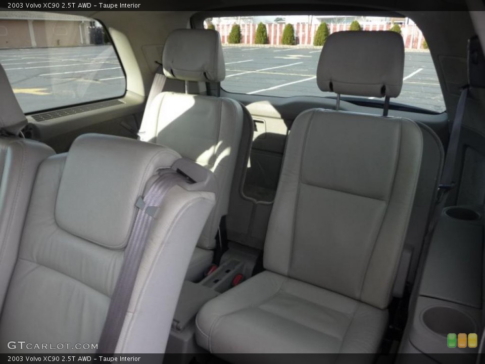 Taupe Interior Photo for the 2003 Volvo XC90 2.5T AWD #41040164