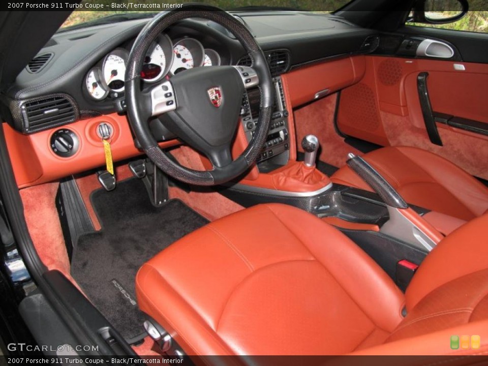 Black/Terracotta Interior Prime Interior for the 2007 Porsche 911 Turbo Coupe #41044033