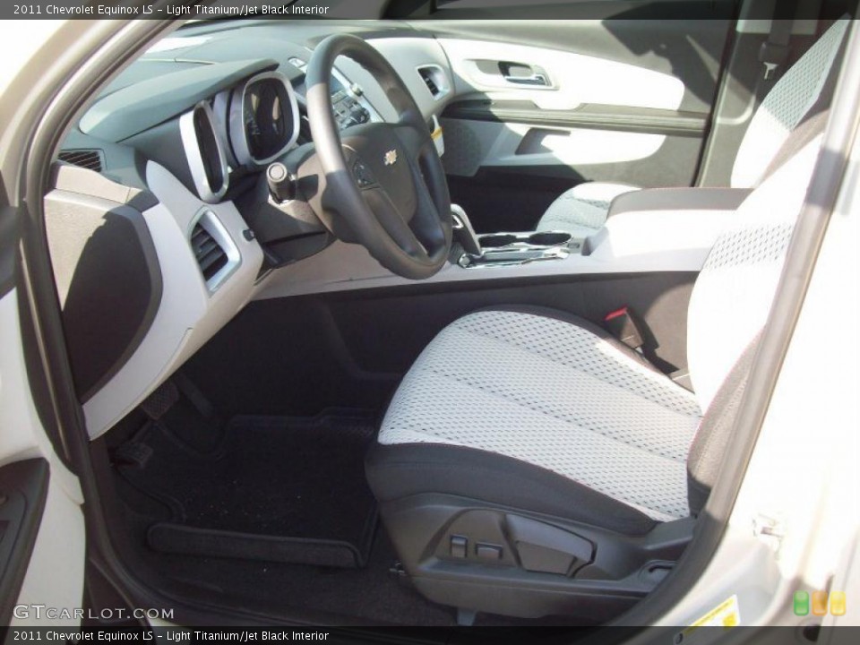 Light Titanium/Jet Black Interior Photo for the 2011 Chevrolet Equinox LS #41048481