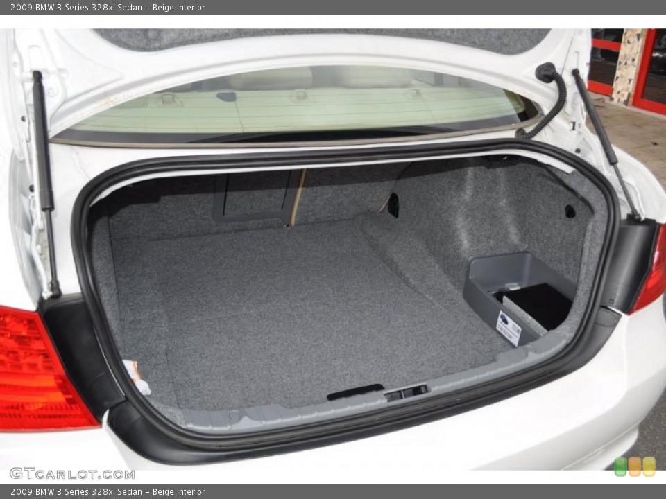 Beige Interior Trunk for the 2009 BMW 3 Series 328xi Sedan #41048925