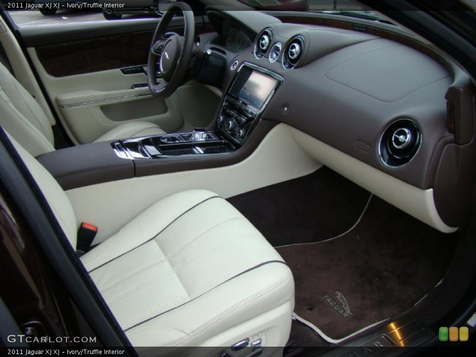 Ivory/Truffle Interior Dashboard for the 2011 Jaguar XJ XJ #41050185