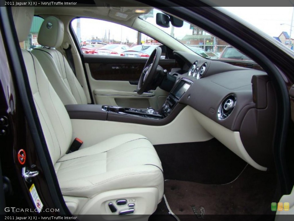Ivory/Truffle Interior Photo for the 2011 Jaguar XJ XJ #41050237