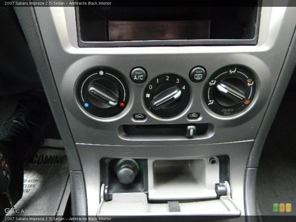 Anthracite Black Interior Controls for the 2007 Subaru Impreza 2.5i Sedan #41054801
