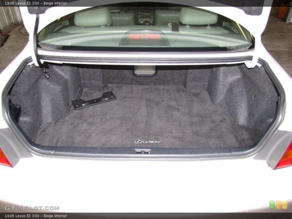 Beige Interior Trunk for the 1998 Lexus ES 300 #41056242