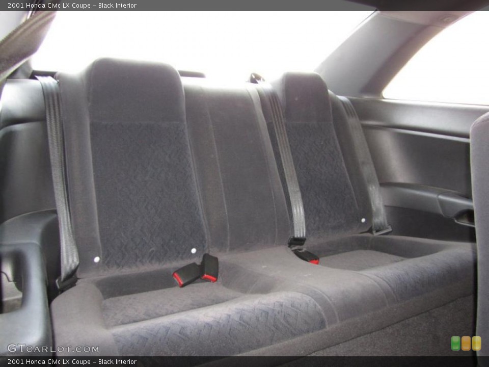 Black Interior Photo for the 2001 Honda Civic LX Coupe #41056526