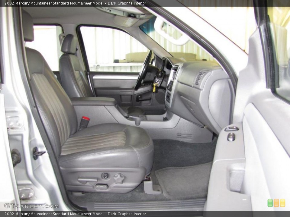 Dark Graphite Interior Photo for the 2002 Mercury Mountaineer  #41056598