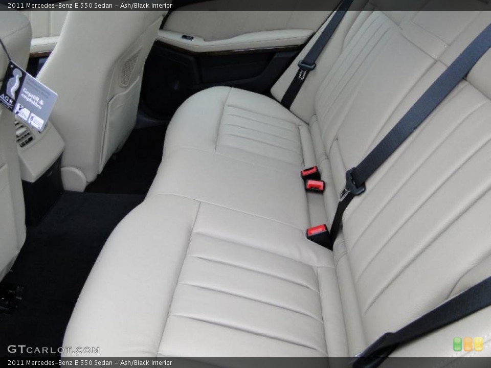 Ash/Black Interior Photo for the 2011 Mercedes-Benz E 550 Sedan #41059759