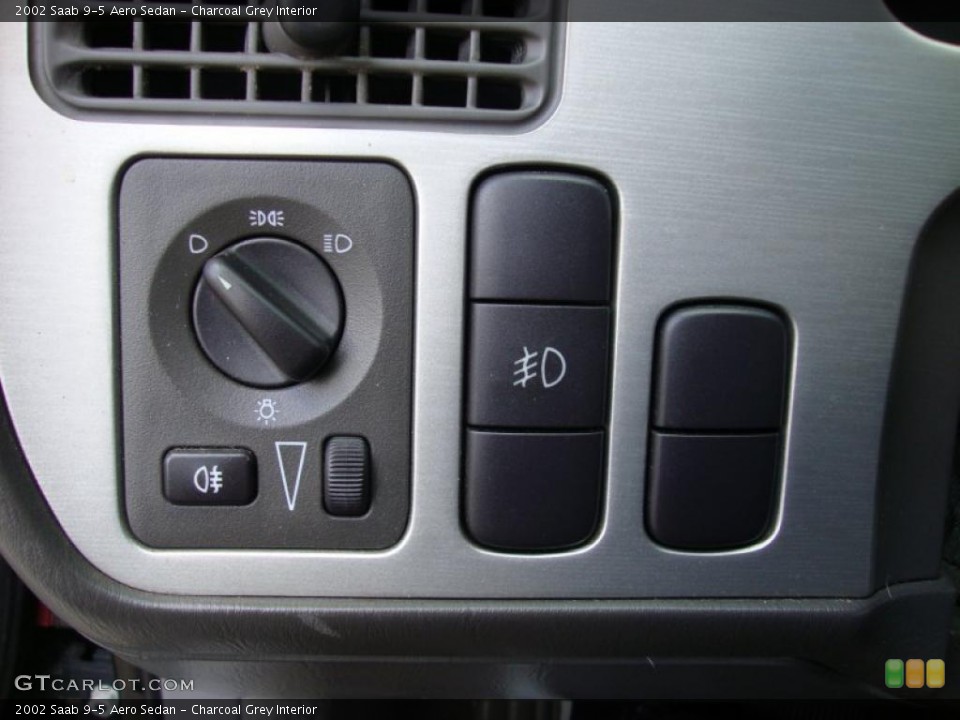 Charcoal Grey Interior Controls for the 2002 Saab 9-5 Aero Sedan #41059987