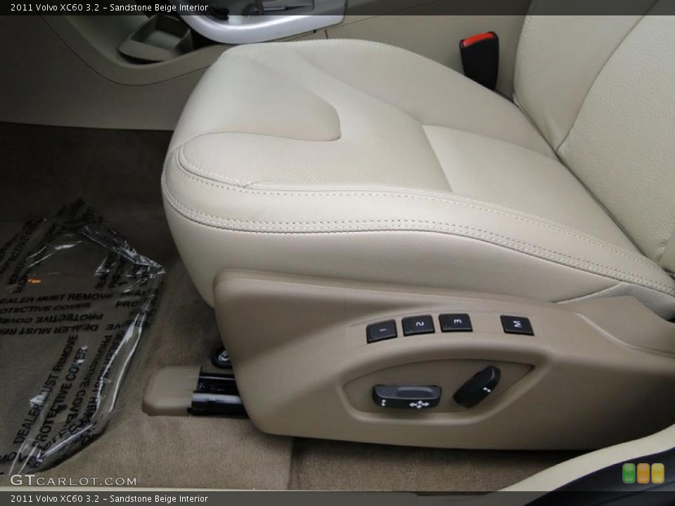 Sandstone Beige Interior Controls for the 2011 Volvo XC60 3.2 #41060531