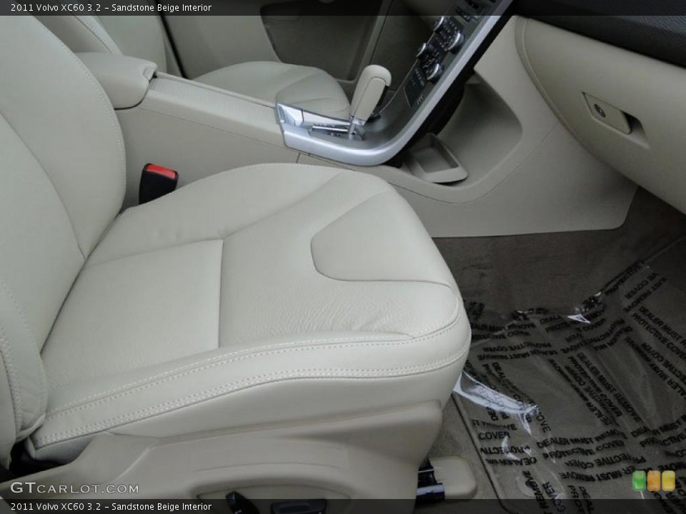 Sandstone Beige Interior Photo for the 2011 Volvo XC60 3.2 #41060655