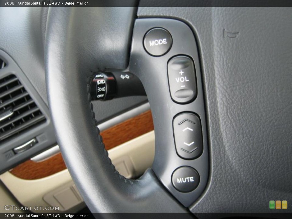 Beige Interior Controls for the 2008 Hyundai Santa Fe SE 4WD #41064007