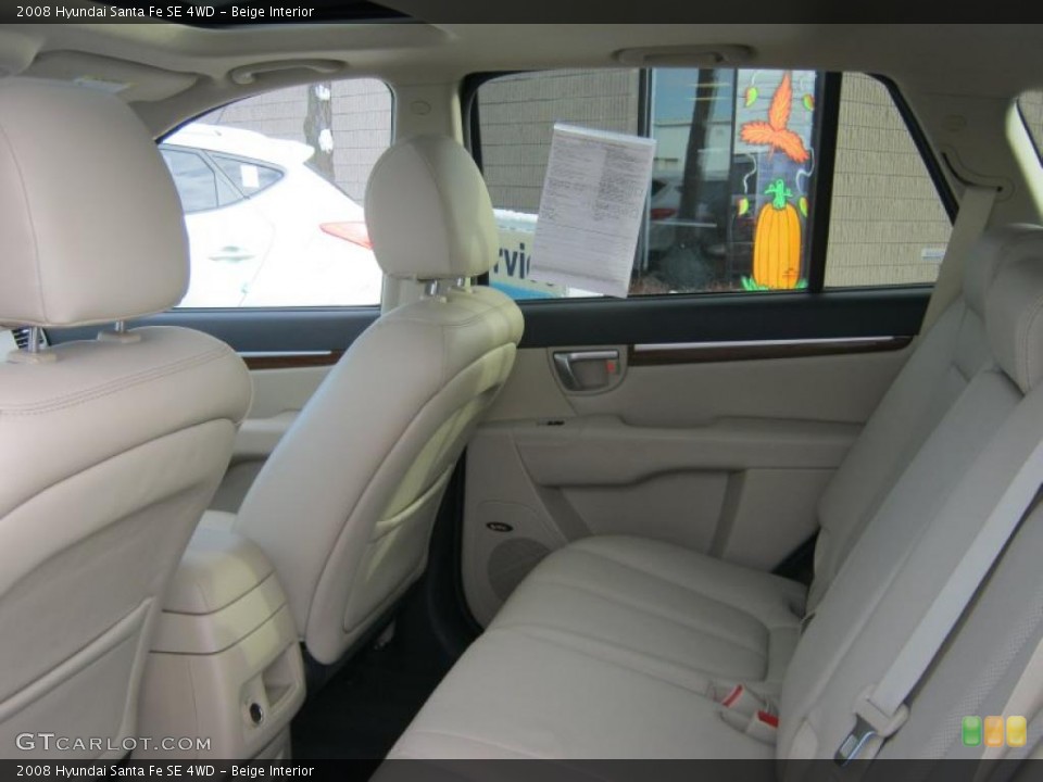 Beige Interior Photo for the 2008 Hyundai Santa Fe SE 4WD #41064159