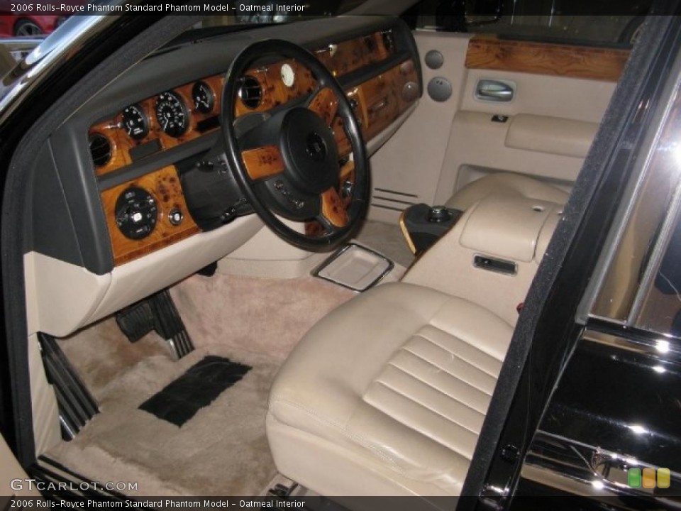 Oatmeal 2006 Rolls-Royce Phantom Interiors