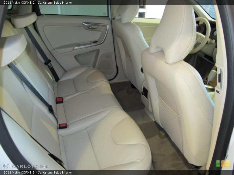 Sandstone Beige Interior Photo for the 2011 Volvo XC60 3.2 #41074887