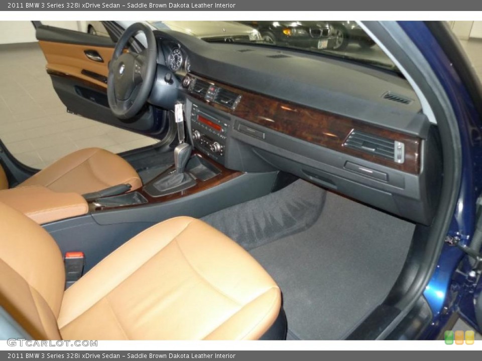 Saddle Brown Dakota Leather Interior Photo for the 2011 BMW 3 Series 328i xDrive Sedan #41075307
