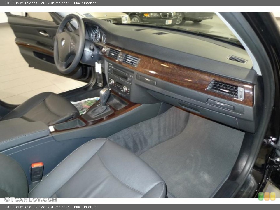 Black Interior Photo for the 2011 BMW 3 Series 328i xDrive Sedan #41076035