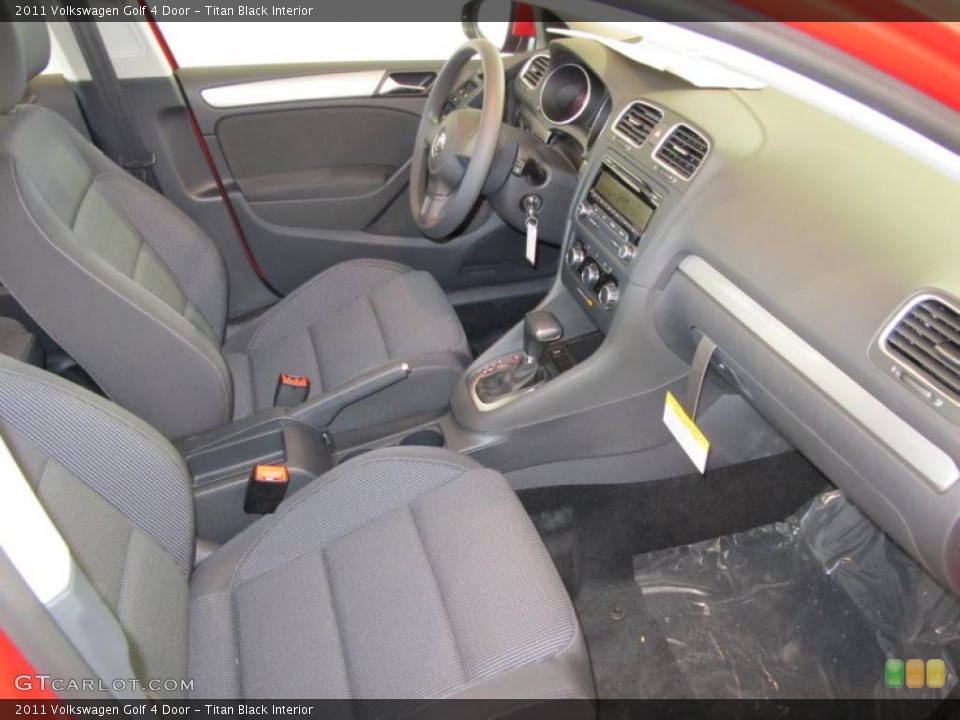 Titan Black Interior Photo for the 2011 Volkswagen Golf 4 Door #41077931