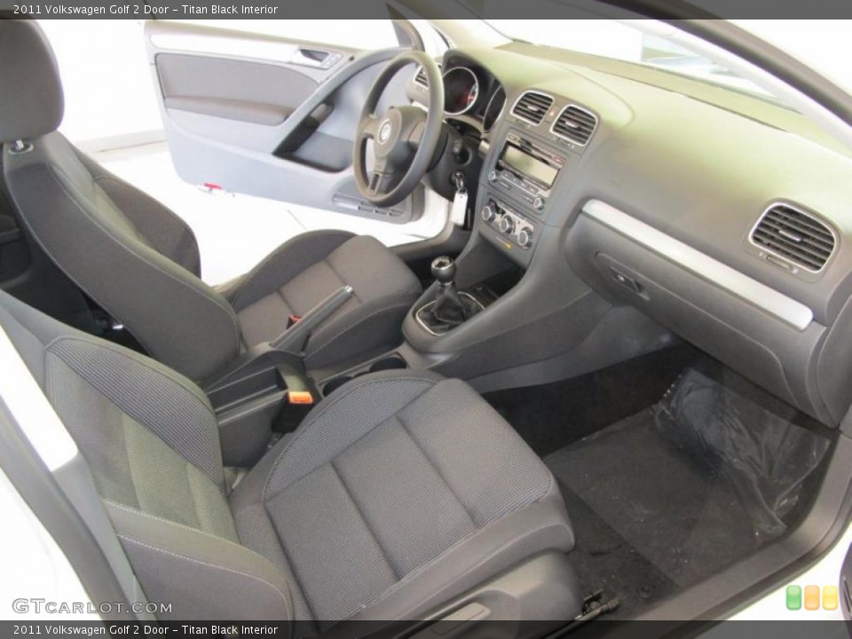 Titan Black Interior Photo for the 2011 Volkswagen Golf 2 Door #41078215