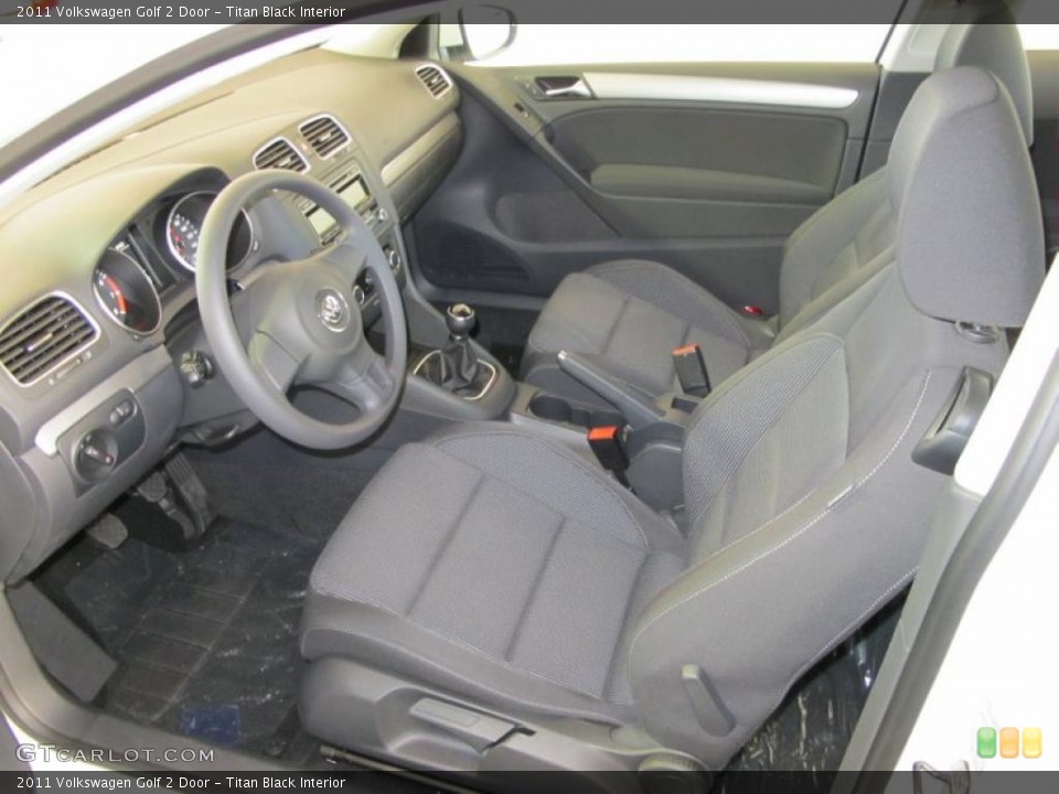 Titan Black Interior Photo for the 2011 Volkswagen Golf 2 Door #41078247