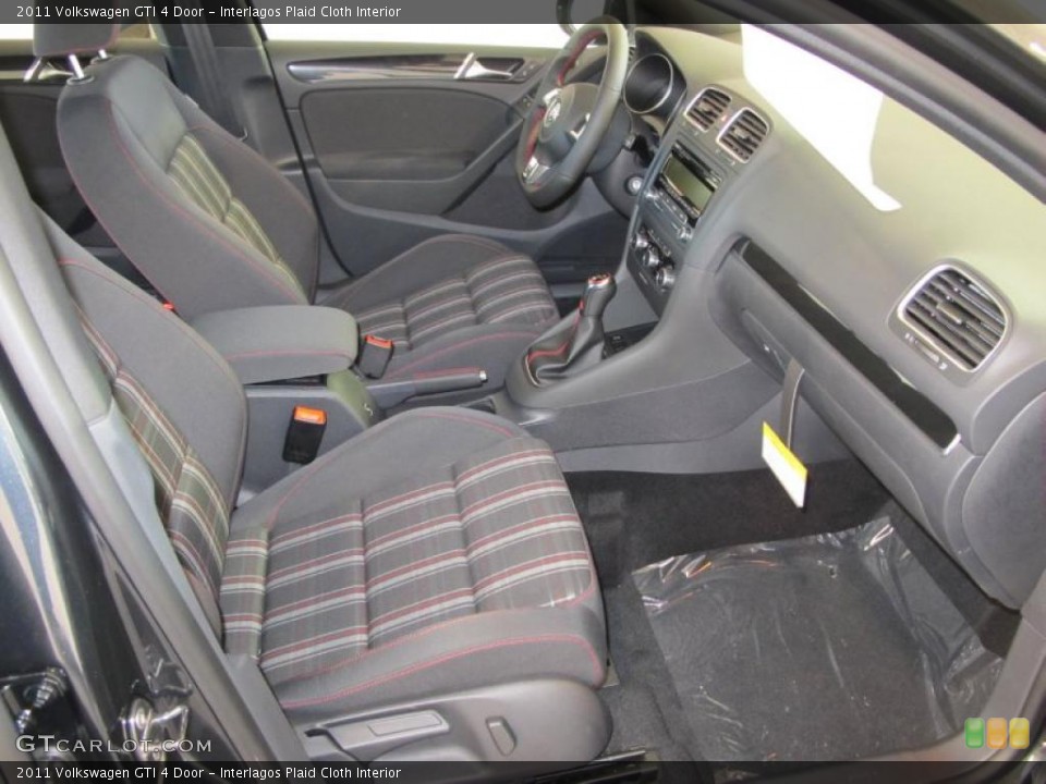 Interlagos Plaid Cloth Interior Photo for the 2011 Volkswagen GTI 4 Door #41079395