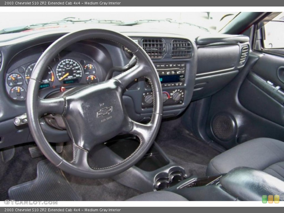 Medium Gray Interior Prime Interior for the 2003 Chevrolet S10 ZR2 Extended Cab 4x4 #41081071