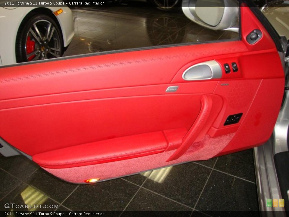 Carrera Red Interior Door Panel for the 2011 Porsche 911 Turbo S Coupe #41082247
