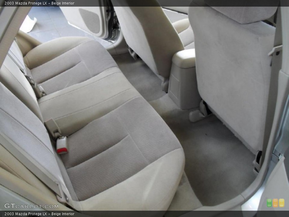 Beige Interior Photo for the 2003 Mazda Protege LX #41084279