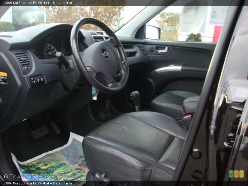 Black Interior Photo for the 2006 Kia Sportage EX V6 4x4 #41084415
